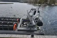 Cietā piepūšamā laiva pārdod