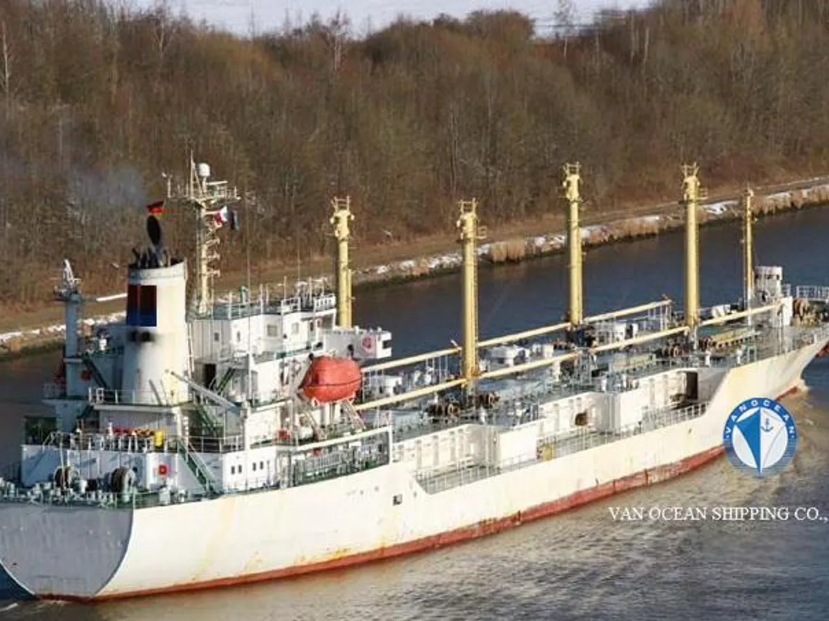 Reefer kuģis pārdod