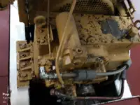 Trallers pārdod