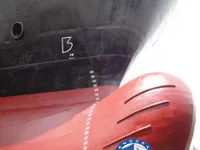 Naftas / Ķīmisko vielu tankkuģis pārdod