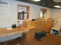 Konteinerkuģis pārdod