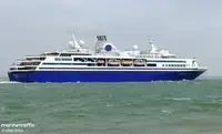 Pasažieru kuģis pārdod