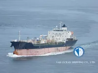 Naftas / Ķīmisko vielu tankkuģis pārdod