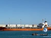 Naftas / Ķīmisko vielu tankkuģis pārdod