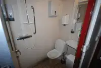 Desanta kuģis, tankkuģis pārdod