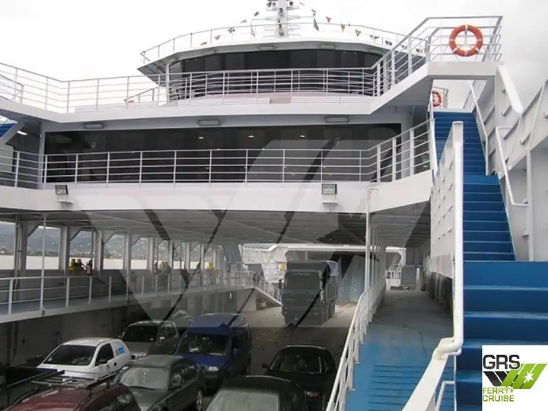 Ro-Ro kuģis pārdod