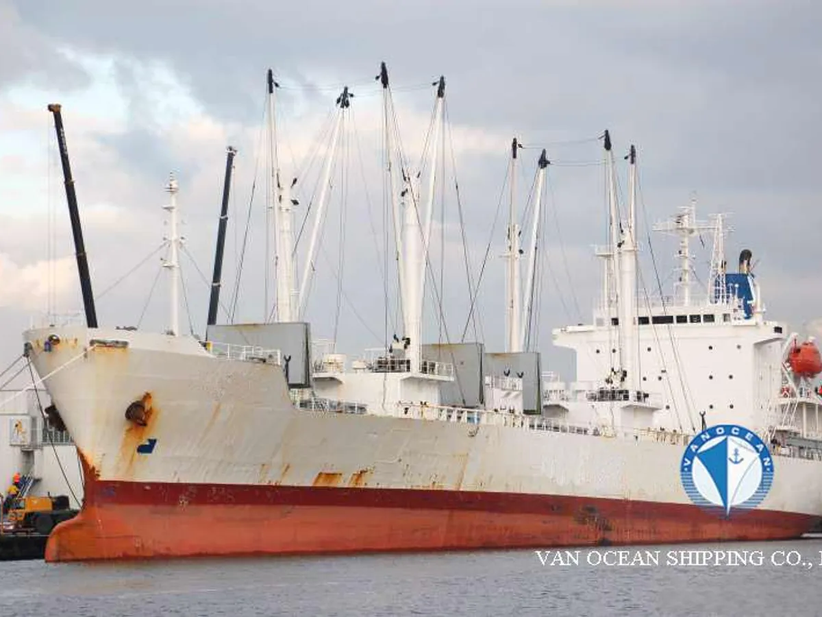 Reefer kuģis pārdod