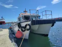 Apkalpes kuģis pārdod