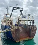 Trallers pārdod