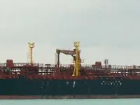 Naftas / Ķīmisko vielu tankkuģis pārdod