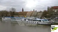 Kruīza kuģis pārdod