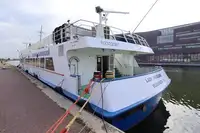 Pasažieru kuģis pārdod