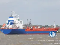Naftas / Ķīmisko vielu tankkuģis pārdod