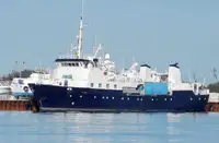 Ātrgaitas apgādes kuģis (FSV) pārdod