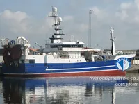 Trallers pārdod