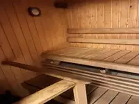 Kruīza kuģis pārdod