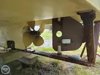 Garā līnija zvejas kuģis pārdod