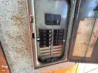Trallers pārdod