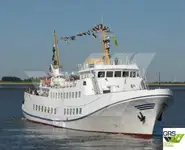 Pasažieru kuģis pārdod