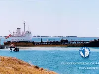 Naftas / Ķīmisko vielu tankkuģis pārdod