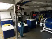 Trallers pārdod