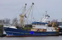 Staru trallera zvejas kuģis pārdod