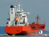 Naftas / Ķīmisko vielu tankkuģis pārdod