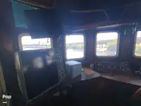 Trallers pārdod