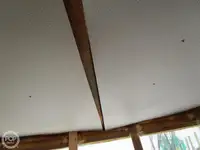 Trallers pārdod