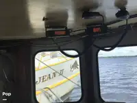 Trallers pārdod