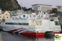 Kruīza kuģis pārdod