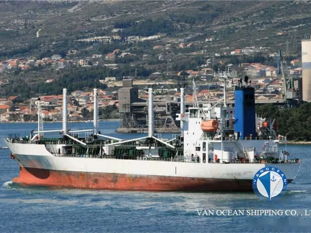 Reefer kuģis pārdod