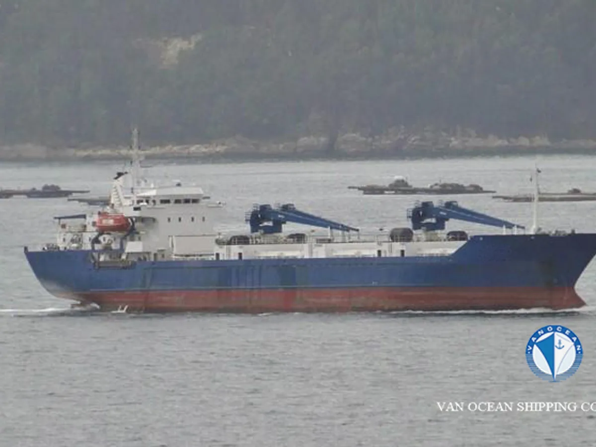 Reefer kuģis pārdod