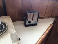 Trallers pārdod