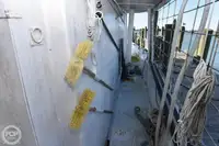 Garā līnija zvejas kuģis pārdod