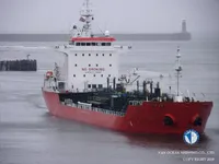 Naftas / Ķīmisko vielu tankkuģis pārdod