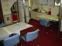 Trallers pārdod