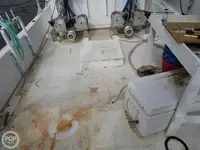 Trallers pārdod