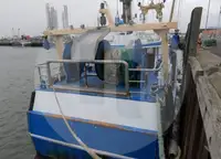 Staru trallera zvejas kuģis pārdod