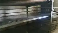 Garā līnija zvejas kuģis pārdod