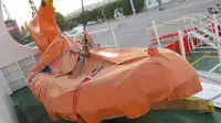Katamarāns pārdod
