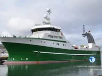 Trallers pārdod