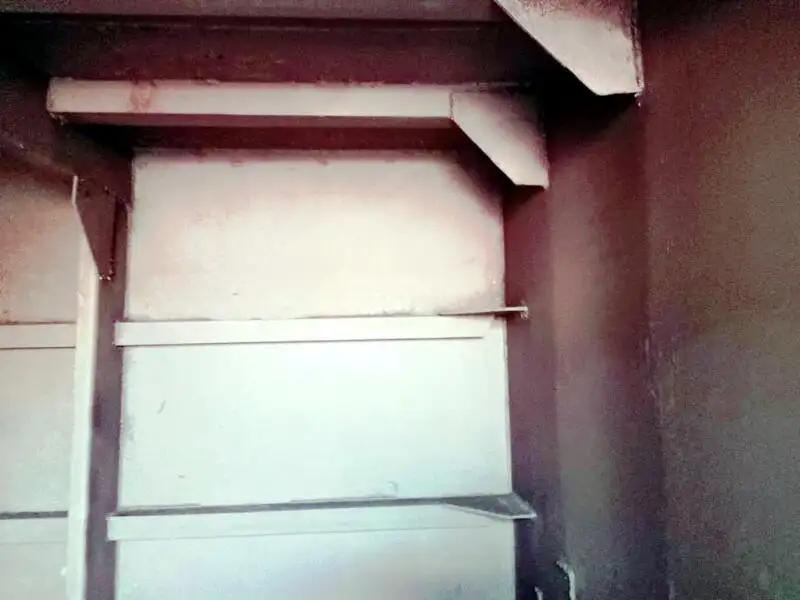 Desanta kuģis, tankkuģis pārdod