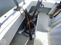 Trallers pārdod