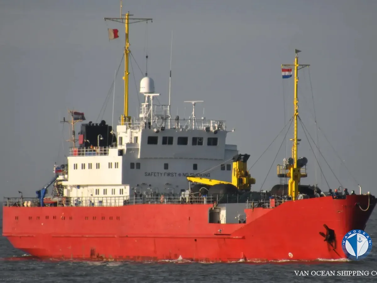 Reefer kuģis pārdod