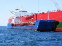 Naftas / Ķīmisko vielu tankkuģis pārdod