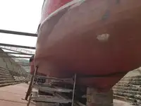 Trallers pārdod