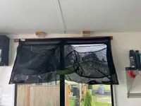 Katamarāns pārdod