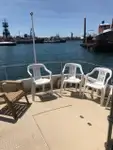 Trallers pārdod