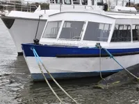 Pasažieru kuģis pārdod
